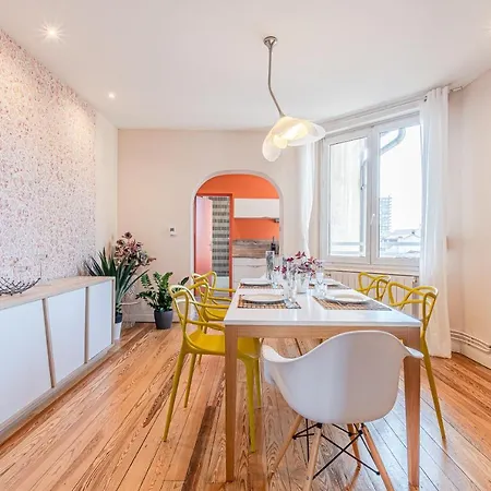 Le Maginot: Spacious Near Pompidou Apartment Metz