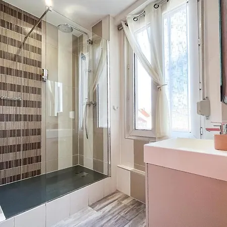 Le Maginot - Magnifique De 75m2 - Deux - 4 Lits Simple -position Centre Ville, Pompidou, Nouvelle - 2 A 4 Personnes *