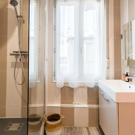 Le Maginot - Magnifique De 75m2 - Deux - 4 Lits Simple -position Centre Ville, Pompidou, Nouvelle - 2 A 4 Personnes Metz