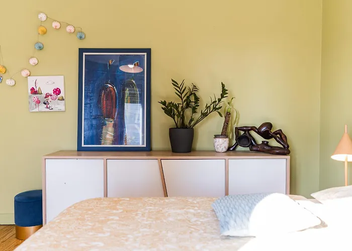 Apartment Le Maginot: Spacious Near Pompidou